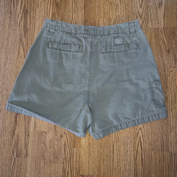 Columbia Shorts - Picture 5 of 5